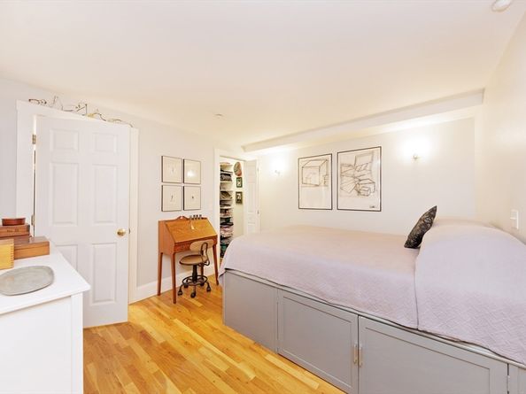 411 Norfolk Street 1E, Somerville MA 02143
