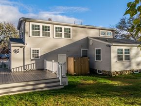 245 Wareham Rd, Marion MA 02738