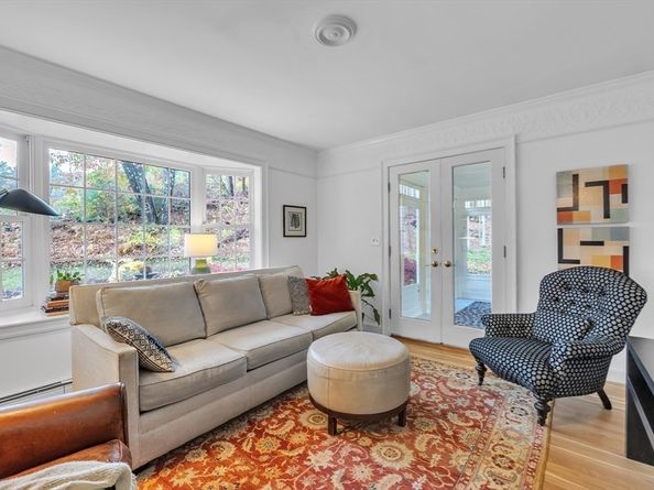 4 Black Hill Road, Paxton MA 01612