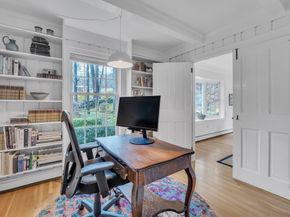 4 Black Hill Road, Paxton MA 01612