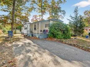 59 Timber Lane, Wareham MA 02576