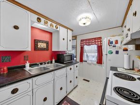 59 Timber Lane, Wareham MA 02576