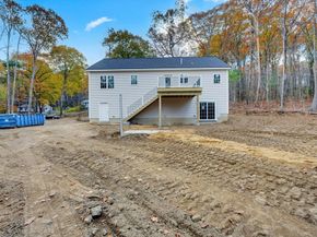 87 Vinton Road, Holland MA 01521
