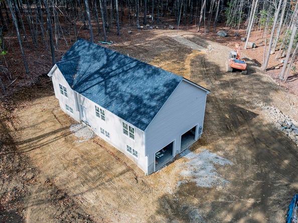 87 Vinton Road, Holland MA 01521