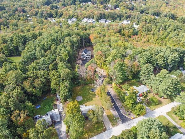 16R Eldor Dr, Walpole MA 02071