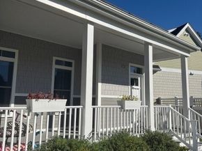 25 Boydes Xing 18, Norfolk MA 02056