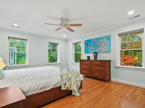 18 Beacon St 18, Woburn MA 01801