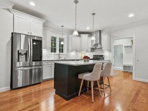 18 Beacon St 18, Woburn MA 01801