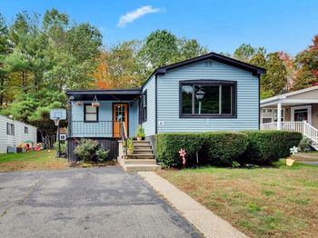 31 Sonia Dr