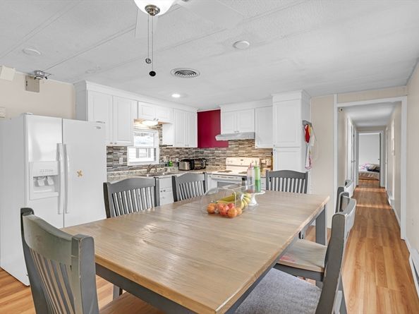 31 Sonia Dr, Marlborough MA 01752