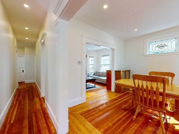 147 Langdon Ave 147, Watertown MA 02472