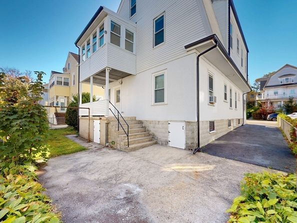 147 Langdon Ave 147, Watertown MA 02472