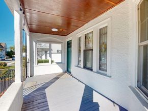 147 Langdon Ave 147, Watertown MA 02472
