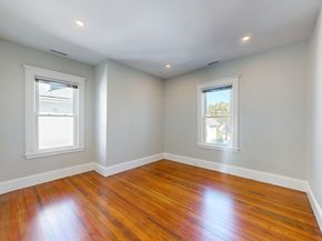 147 Langdon Ave 147, Watertown MA 02472