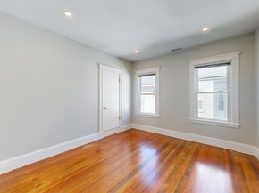 147 Langdon Ave 147, Watertown MA 02472