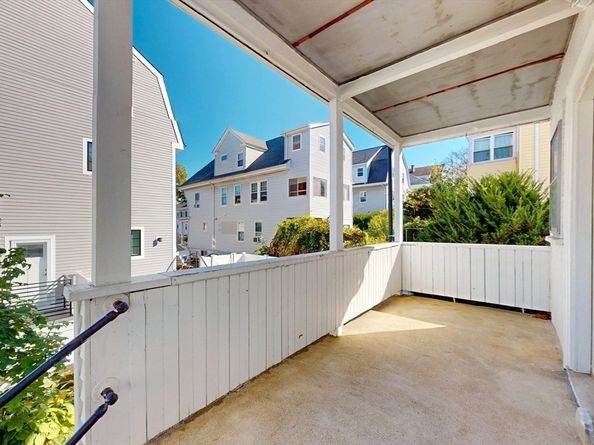 147 Langdon Ave 147, Watertown MA 02472