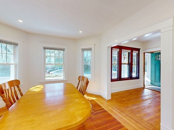 147 Langdon Ave 147, Watertown MA 02472