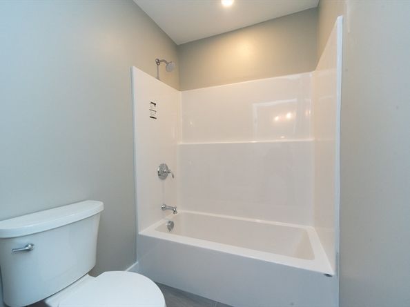 61 Boutelle Road, Sterling MA 01564