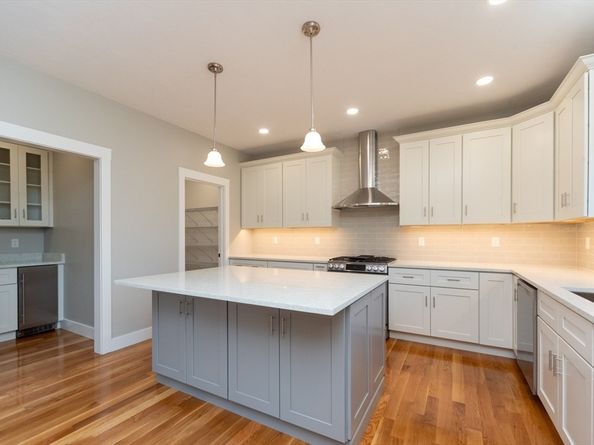 61 Boutelle Road, Sterling MA 01564