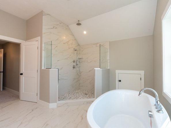 61 Boutelle Road, Sterling MA 01564