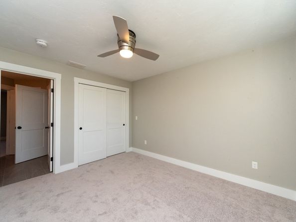 61 Boutelle Road, Sterling MA 01564