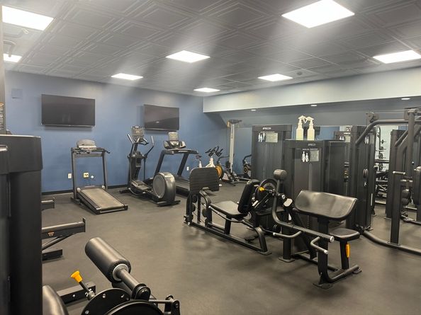 1 Commodore Ct 202, Hull MA 02045