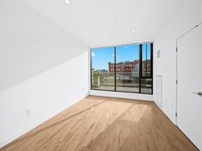 346 Congress Street 703, Boston MA 02210