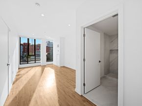 346 Congress Street 703, Boston MA 02210