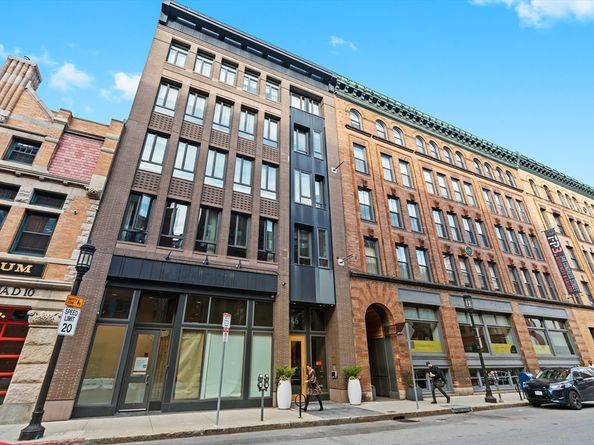 346 Congress Street 703, Boston MA 02210