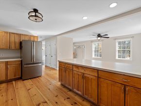9 Town Farm Rd, North Brookfield MA 01535