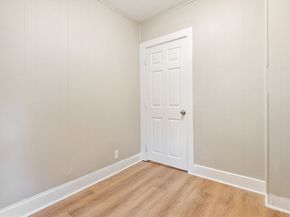 14-24 C St 14, Northbridge MA 01588