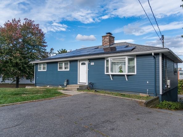 315 Bolton St, Marlborough MA 01752
