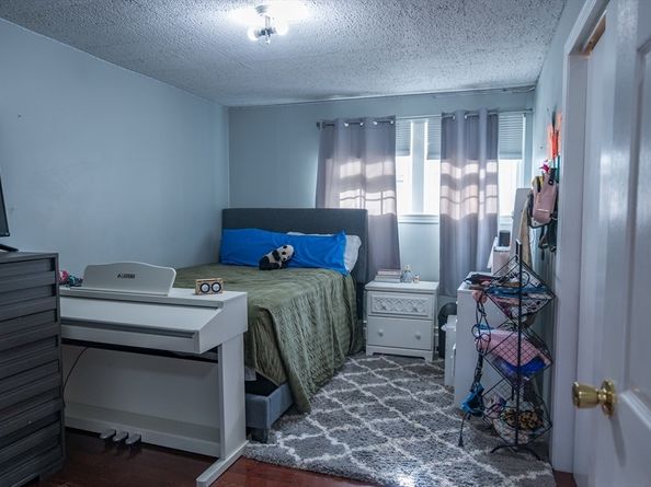 315 Bolton St, Marlborough MA 01752