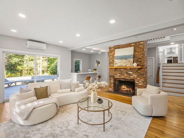 248 Highland St, Marshfield MA 02050
