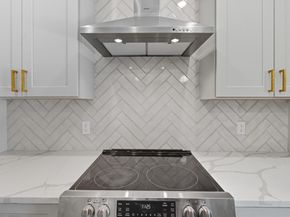 127 E Cottage St 8, Boston MA 02125