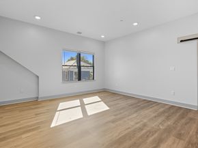 127 E Cottage St 8, Boston MA 02125