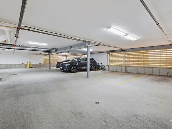 127 E Cottage St 8, Boston MA 02125