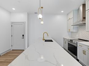 127 E Cottage St 8, Boston MA 02125