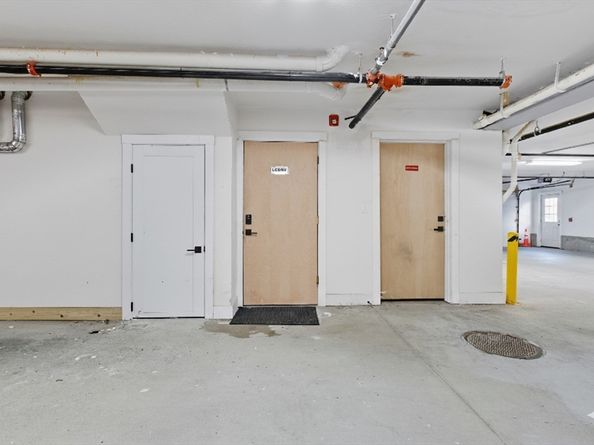 127 E Cottage St 8, Boston MA 02125