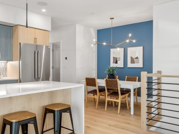 527 E Seventh Street 2, Boston MA 02127