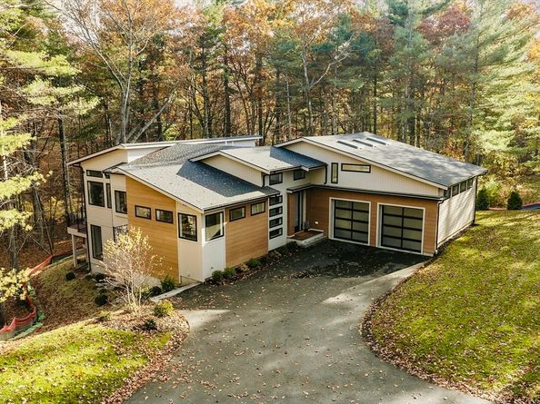 12 Pine Ridge Road, Lincoln MA 01773