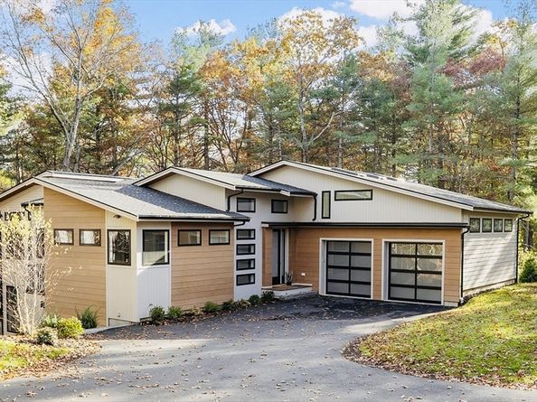 12 Pine Ridge Road, Lincoln MA 01773