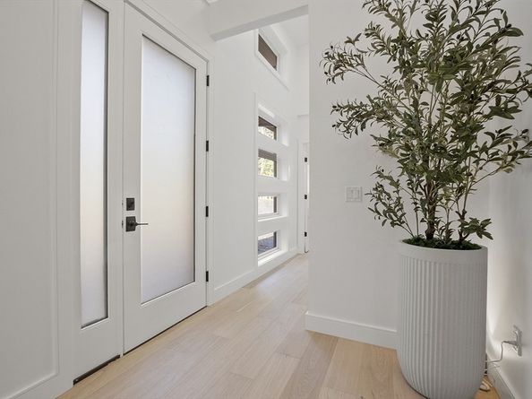 12 Pine Ridge Road, Lincoln MA 01773