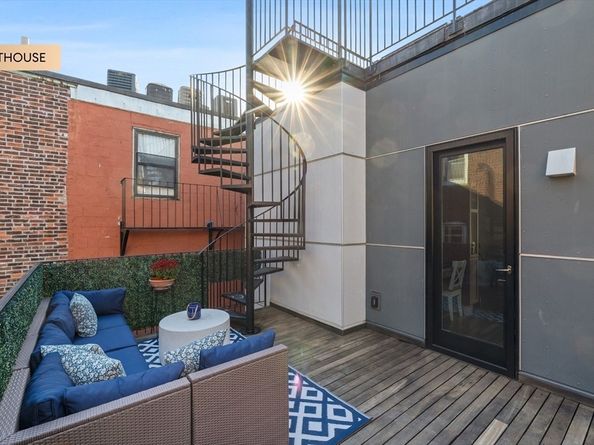 133 Salem St, Boston MA 02113