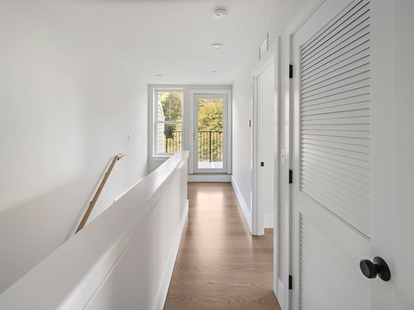 421 High St 307, Medford MA 02155