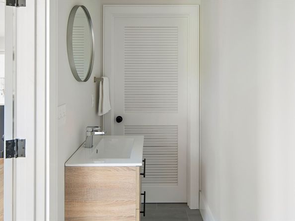 421 High St 307, Medford MA 02155