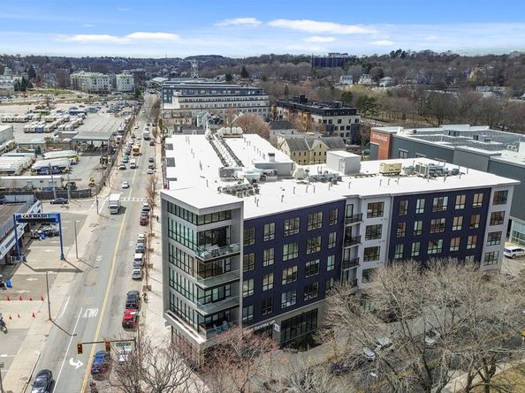 3531 Washington St 419, Boston MA 02130