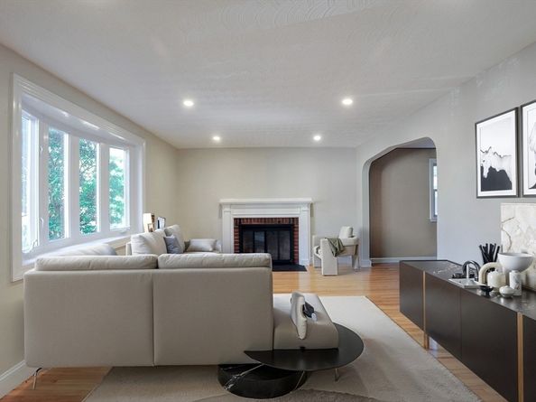 229 Mill St, Randolph MA 02368
