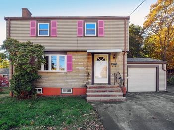 229 Mill St