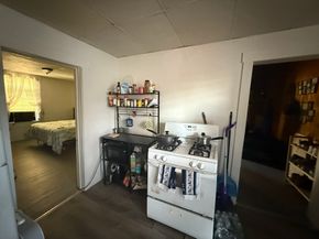 51 Green Ave, Southbridge MA 01550
